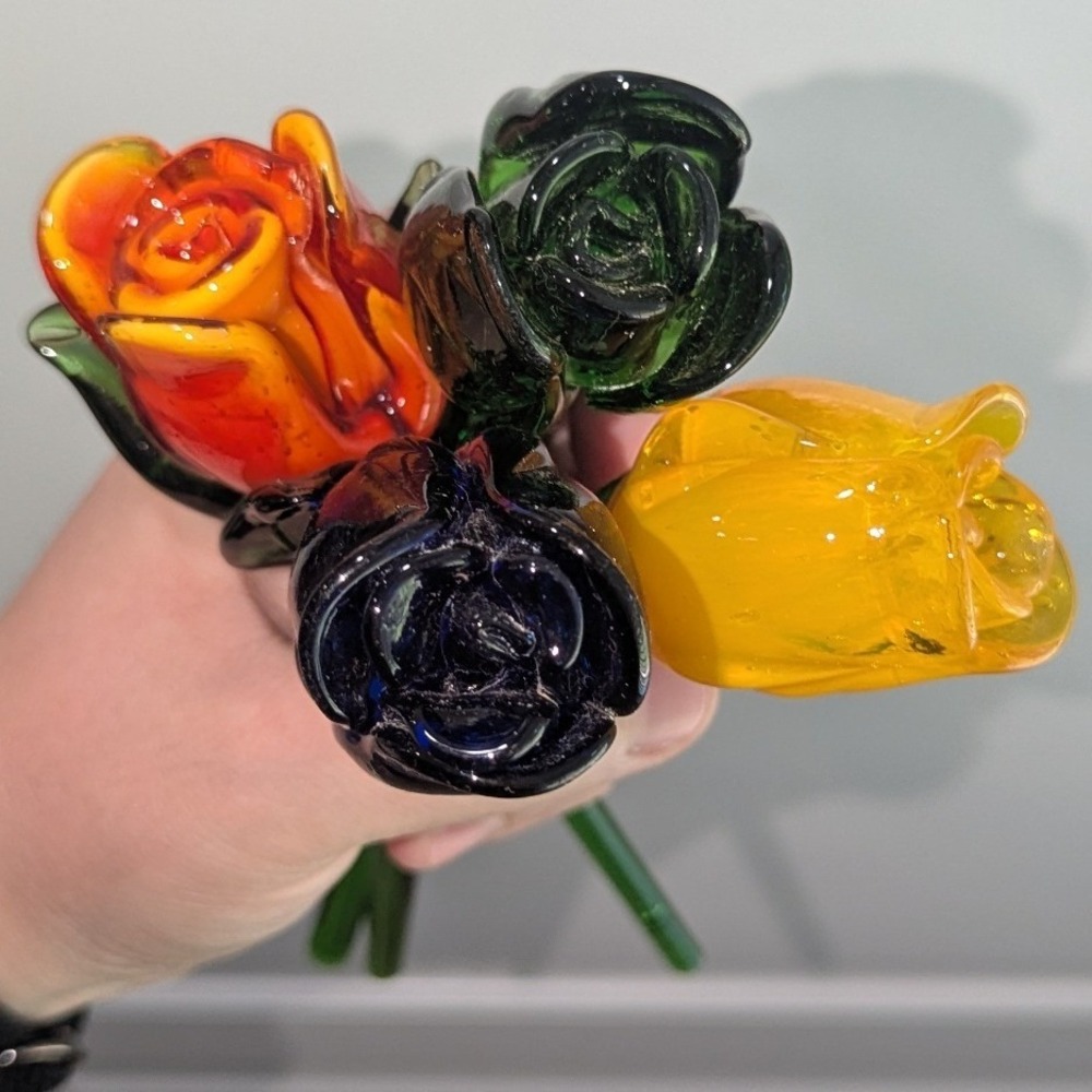 4 Vintage Hand Blown Art Glass Flowers 7.5" Stem Rose Flower Bouquet